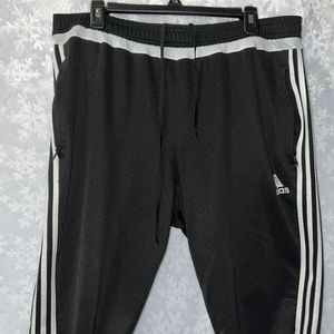 Men’s Climacool Adidas Joggers !